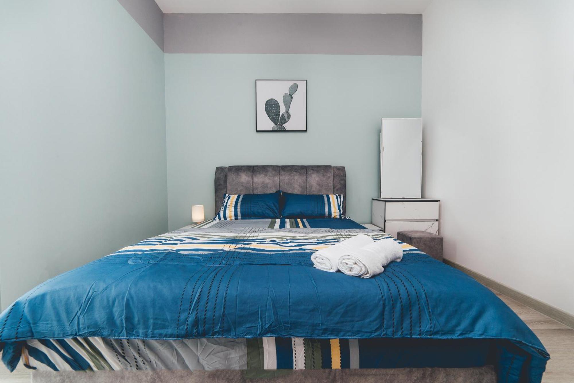 Mosaic Southkey Blue7 3br 8pax By Our * Johor Bahru