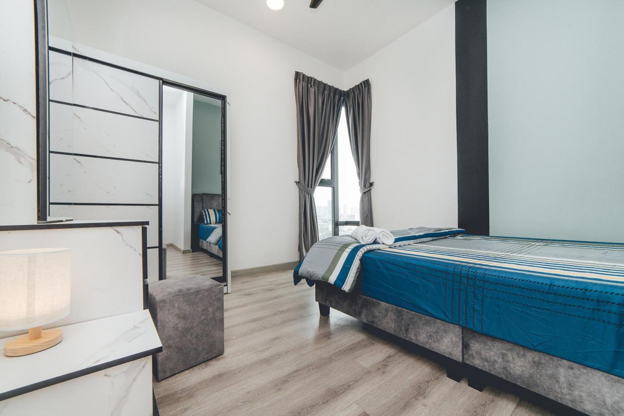 Mosaic Southkey Blue7 3br 8pax By Our Johor Bahru